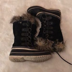 Winter boots